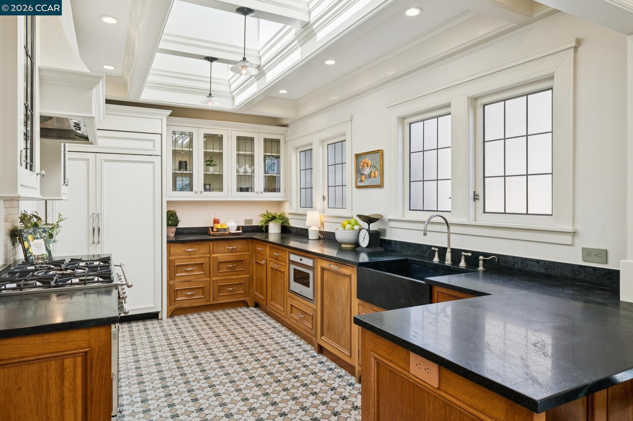 2388 Vine Street Berkeley, CA 94708 - Photo 23 of 62
