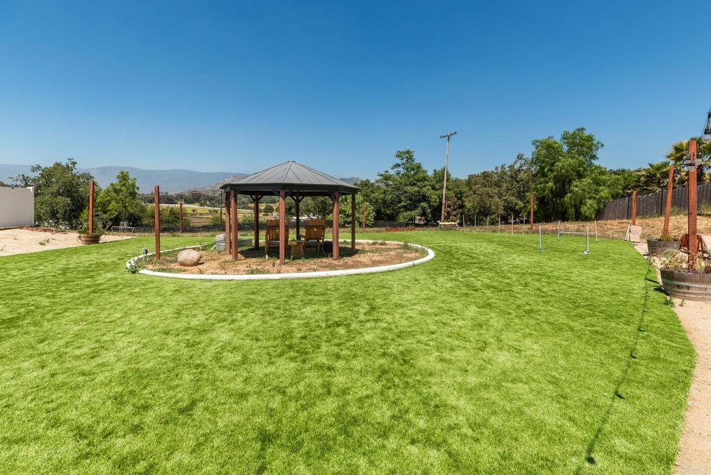 16357 Woods Valley Road Valley Center, CA 92082 - Photo 25 of 31