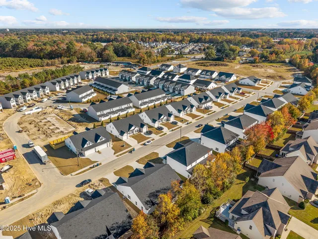 $277,500 | 2100 Dartford Drive, Unit A, Greenville, NC 27834