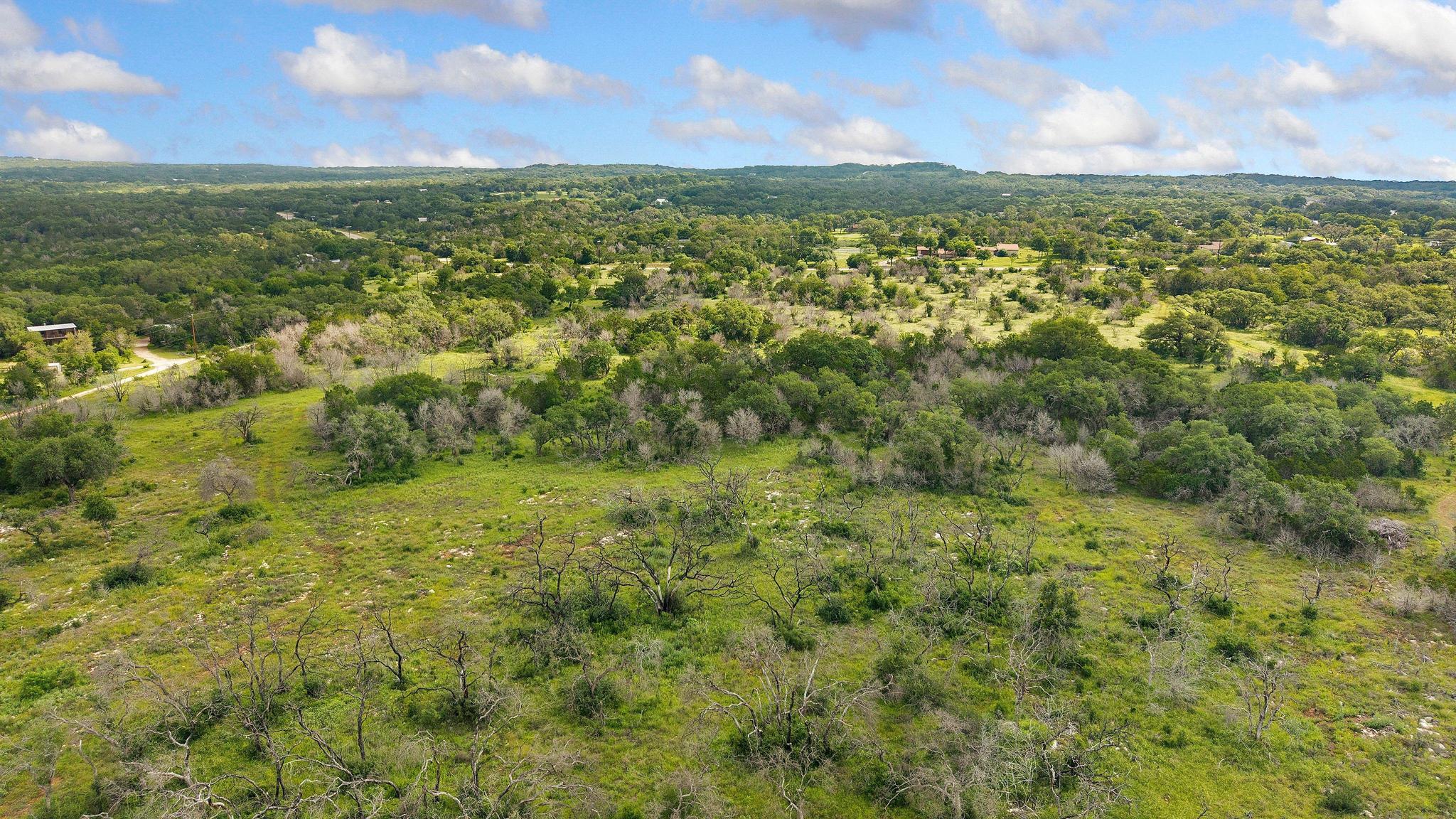 2013 Hilliard Road San Marcos, TX 78666 - Photo 24 of 37