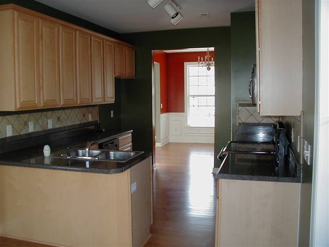 504 Yearling Road Greenville, SC 29617 - Photo 5 of 14 Gallery Image 5