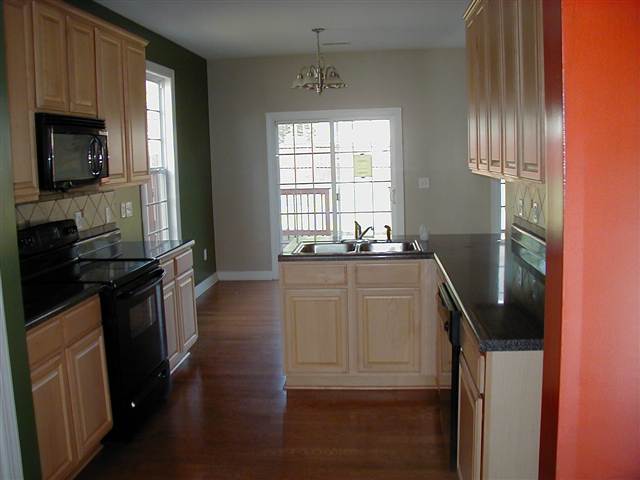 504 Yearling Road Greenville, SC 29617 - Photo 6 of 14 Gallery Image 6