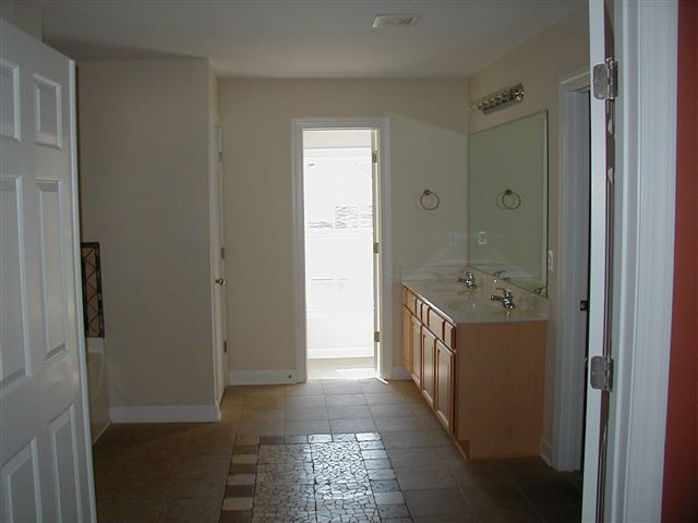 504 Yearling Road Greenville, SC 29617 - Photo 8 of 14 Gallery Image 8