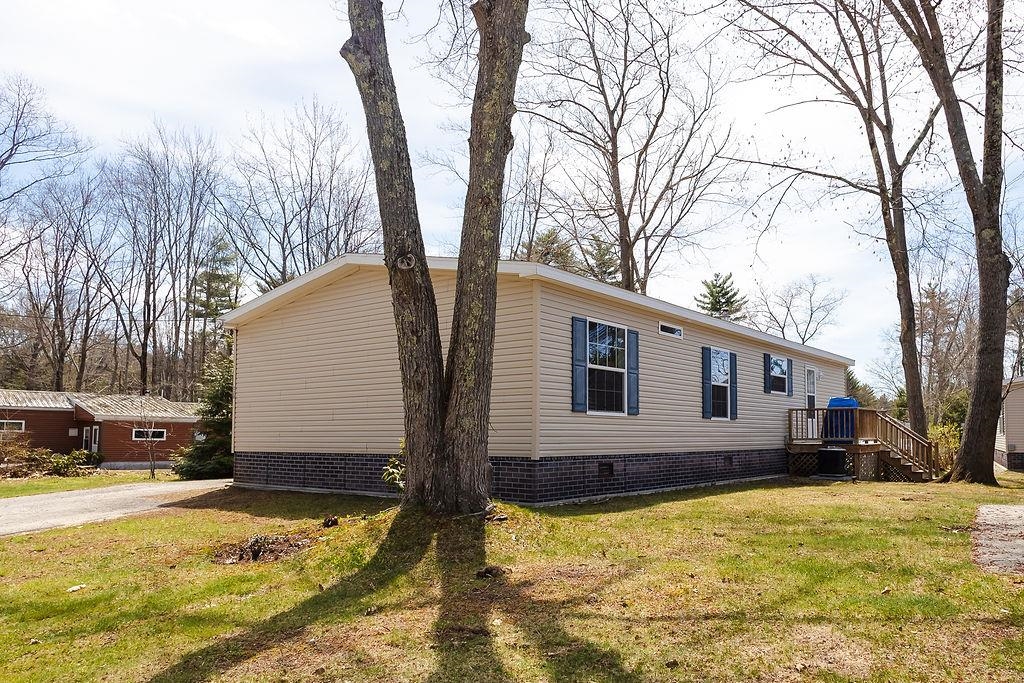 220 Robin Hood Lane, Unit 220 Exeter, NH 03833 - Photo 32 of 38