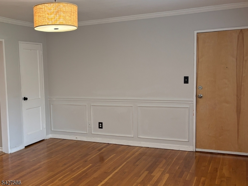 7 Troy Drive, Unit B Springfield, NJ 07081 - Photo 6 of 23