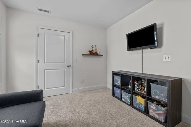 $2,000 | 620 Overland Court, Vass, NC 28394