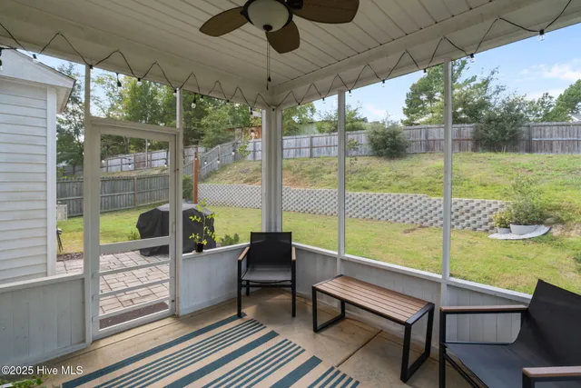 $2,000 | 620 Overland Court, Vass, NC 28394