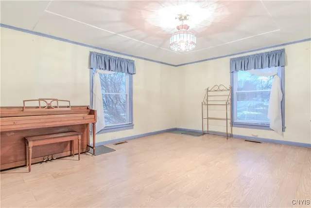 $189,900 | 102 Mechanic Street, Antwerp, NY 13608