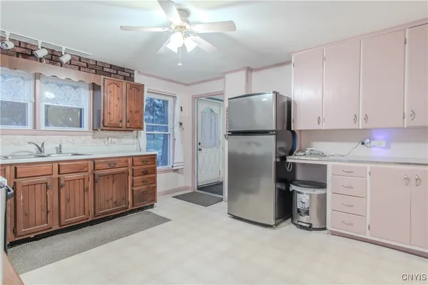 $179,900 | 102 Mechanic Street, Antwerp, NY 13608