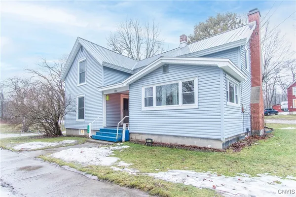 $179,900 | 102 Mechanic Street, Antwerp, NY 13608