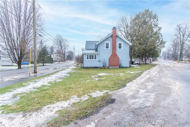 $189,900 | 102 Mechanic Street, Antwerp, NY 13608
