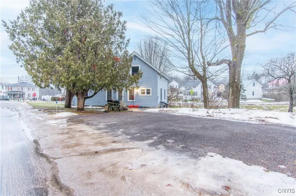 $179,900 | 102 Mechanic Street, Antwerp, NY 13608