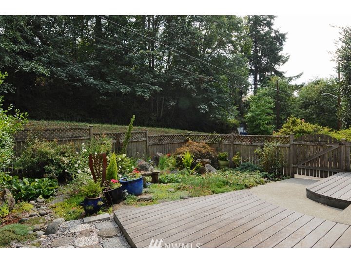 4014 Southwest Orchard Street Seattle, WA 98136 - Photo 22 of 25 Gallery Image 22