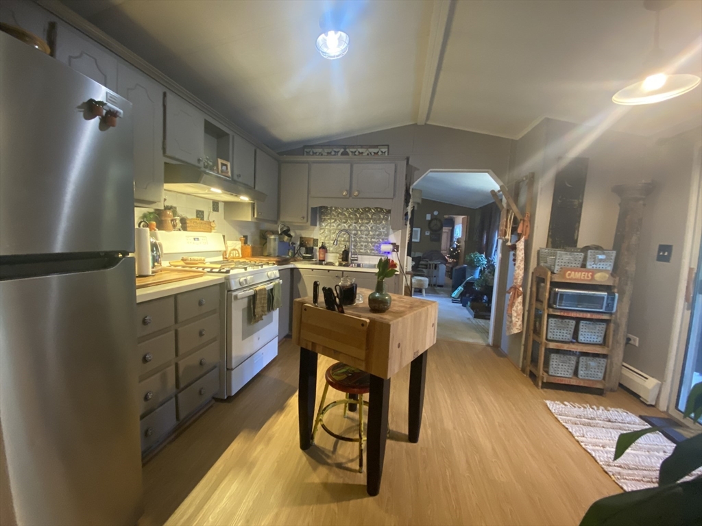 51 Crest Drive Wareham, MA 02576 - Photo 6 of 12