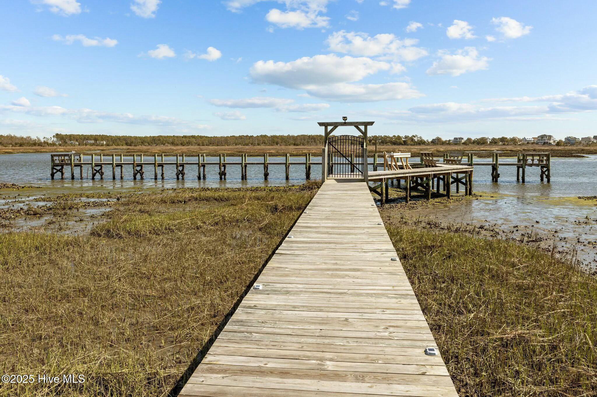 1603 Mainsail Road Morehead City, NC 28557 - Photo 16 of 25 Community Boat Dock