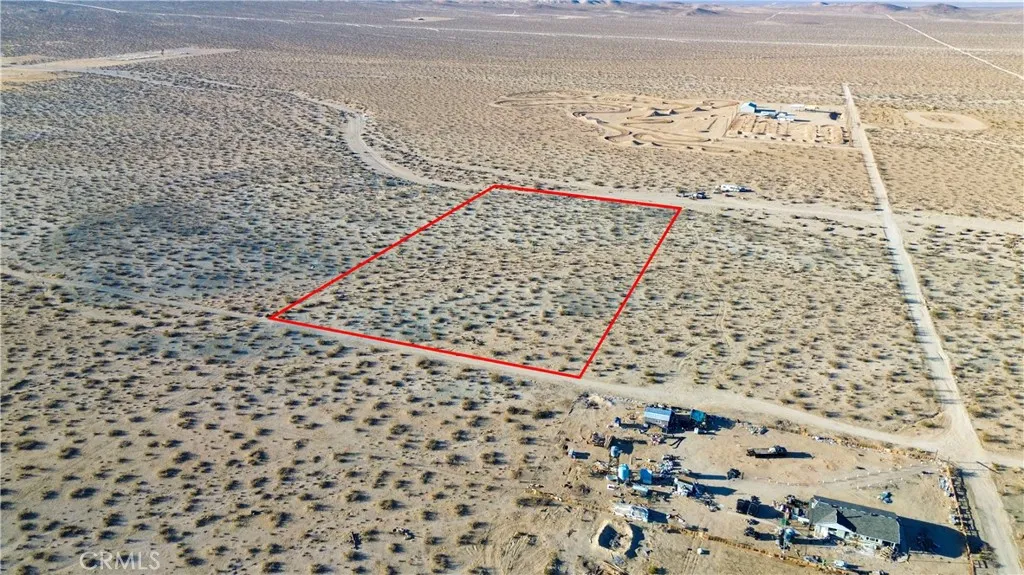 462 Pascal Adelanto, CA 92301 - Photo 2 of 12