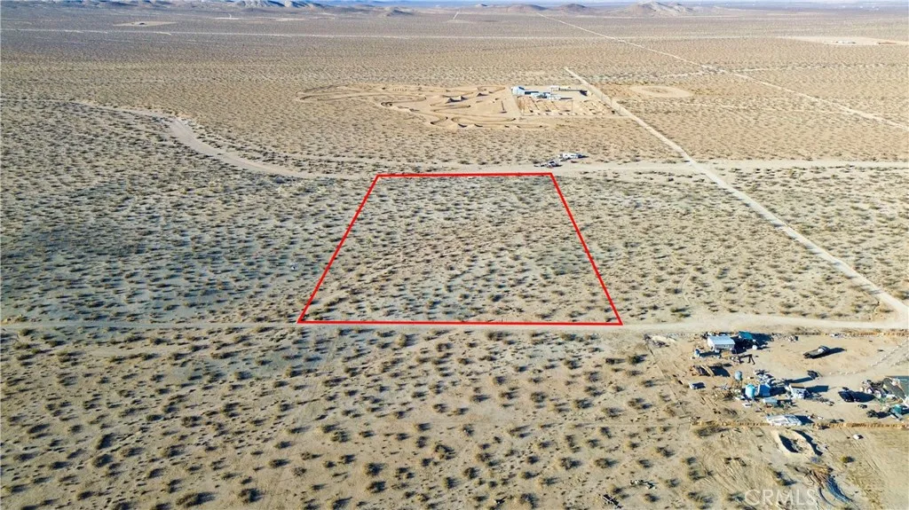 462 Pascal Adelanto, CA 92301 - Photo 6 of 12 a view of a bathroom