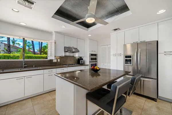 $5,800 | 41 Lincoln Place, Rancho Mirage, CA 92270