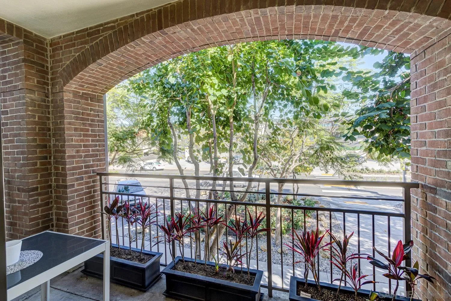 5440 La Jolla Boulevard, Unit E208 La Jolla, CA 92037 - Photo 18 of 35 a view of a chairs and table in the balcony