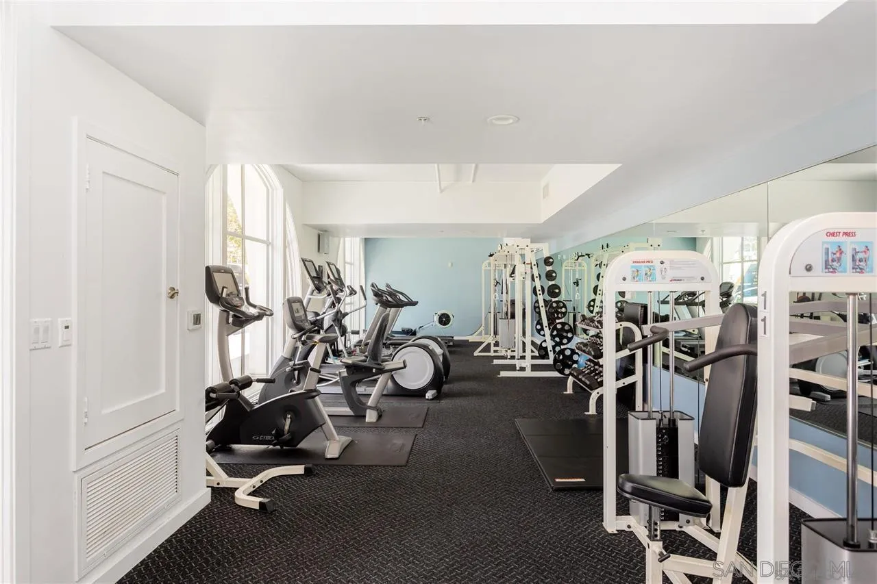5440 La Jolla Boulevard, Unit E208 La Jolla, CA 92037 - Photo 32 of 35 a view of a room with gym equipment