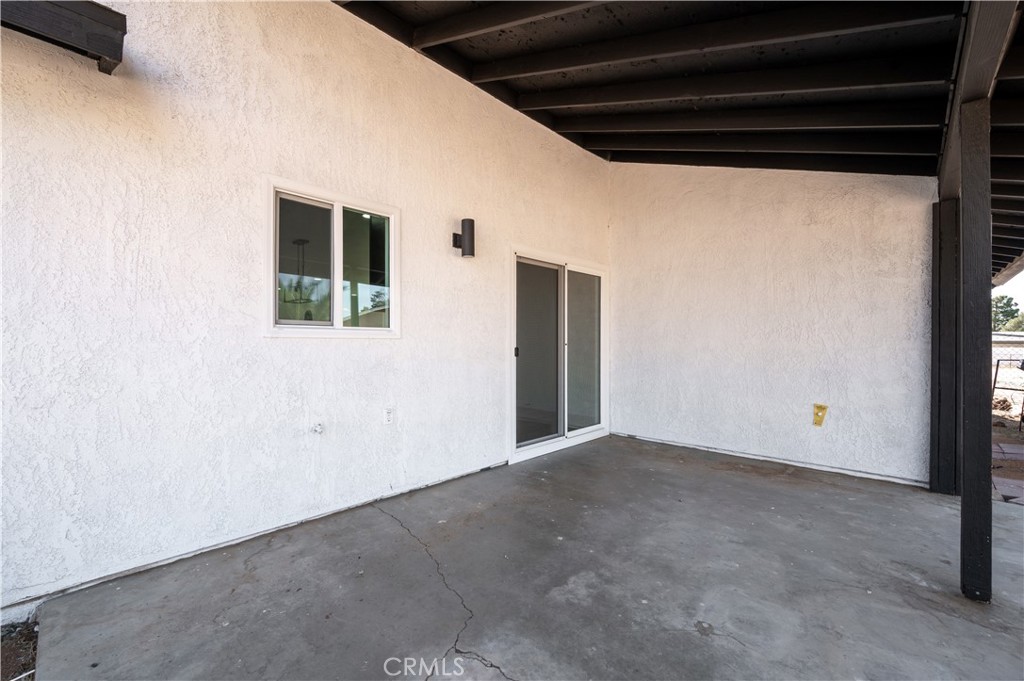 22031 Sauk Road Apple Valley, CA 92308 - Photo 27 of 45