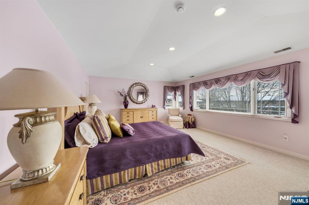 19 Fox Run Road Allendale, NJ 07401 - Photo 19 of 36