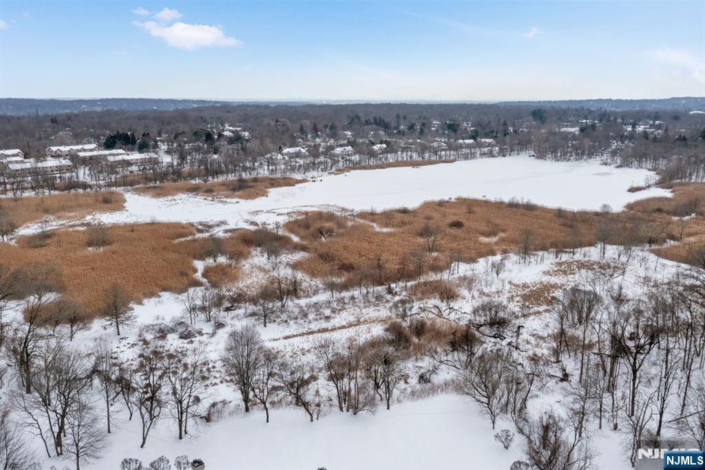 19 Fox Run Road Allendale, NJ 07401 - Photo 35 of 36