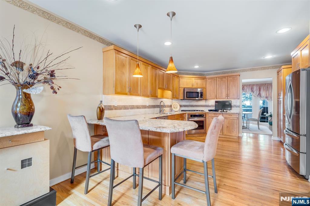 19 Fox Run Road Allendale, NJ 07401 - Photo 5 of 36