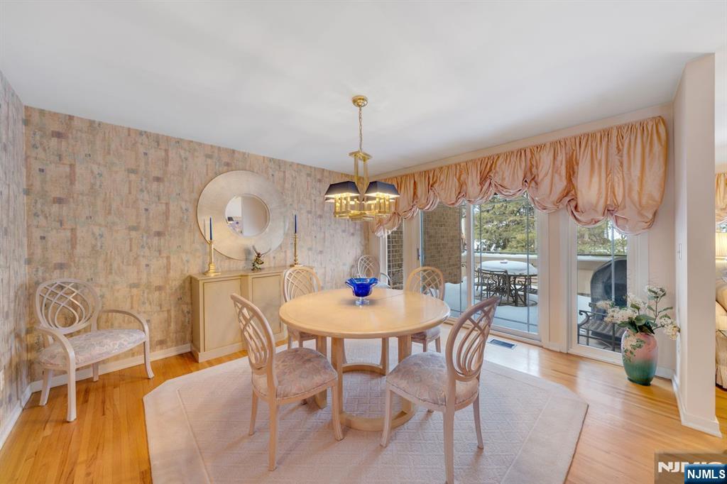 19 Fox Run Road Allendale, NJ 07401 - Photo 10 of 36