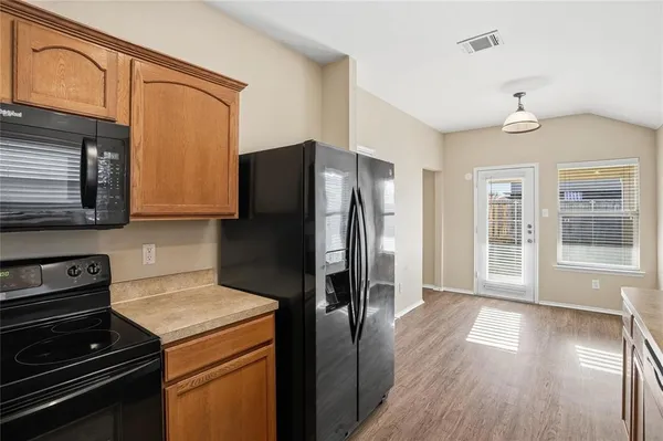 $1,800 | 4009 Freedom Street, Forney, TX 75126