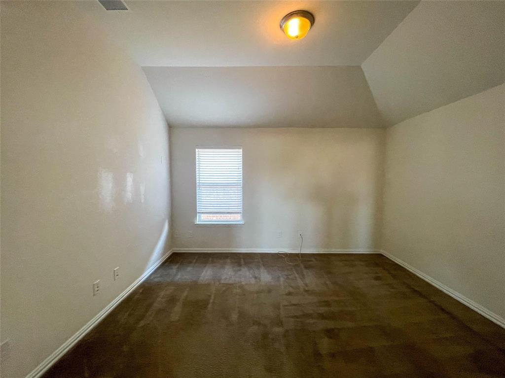 723 Callaway Drive Allen, TX 75013 - Photo 20 of 25 an empty room with a window
