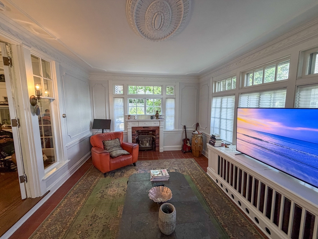 213 Harris Avenue Woonsocket, RI 02895 - Photo 17 of 36