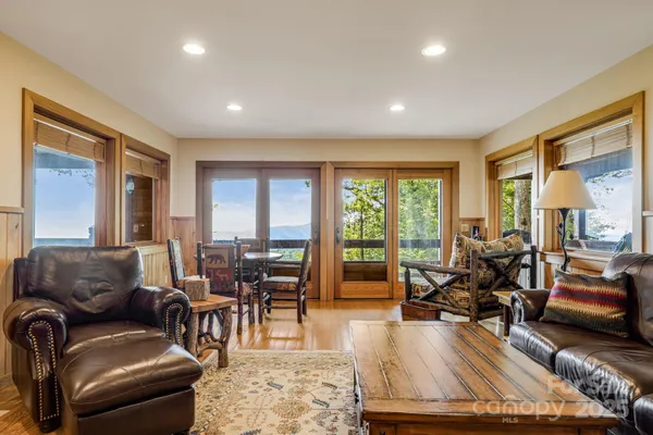 $1,050,000 | 765-764 Osborn Knob Road, Marion, NC 28752