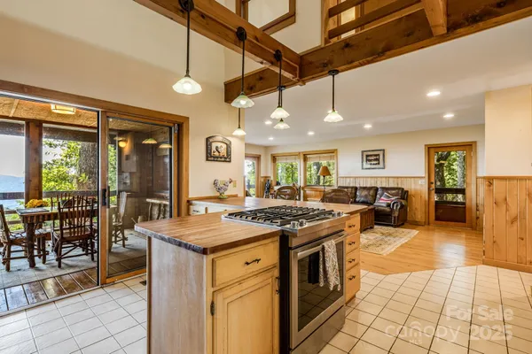 $1,050,000 | 765-764 Osborn Knob Road, Marion, NC 28752