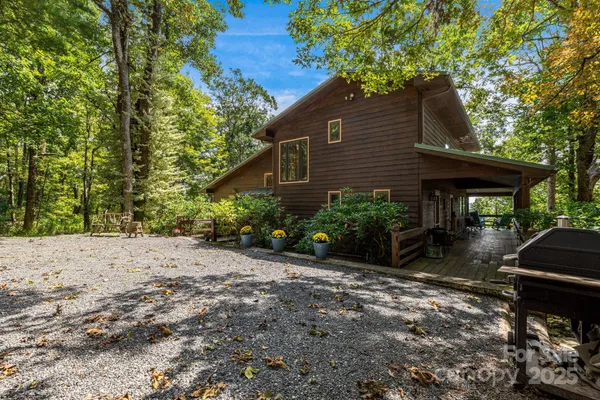 $1,050,000 | 765-764 Osborn Knob Road, Marion, NC 28752