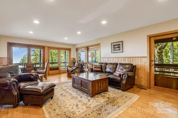 $1,050,000 | 765-764 Osborn Knob Road, Marion, NC 28752