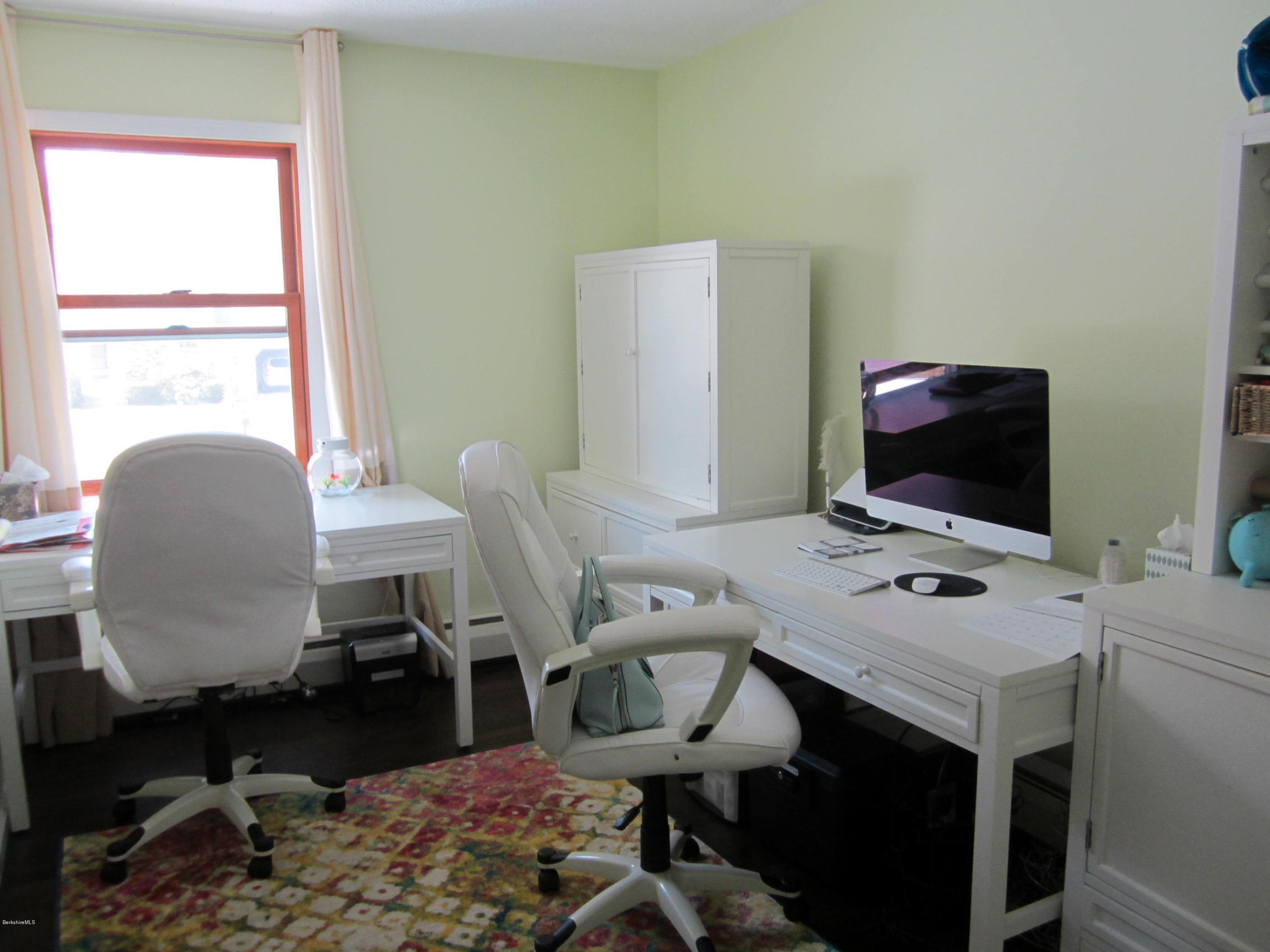 71 Winesap Road Pittsfield, MA 01201 - Photo 10 of 25 Bed4