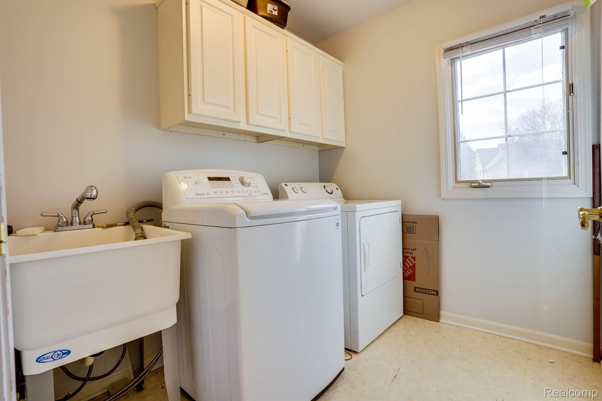 3392 Sawgrass Court Rochester, MI 48309 - Photo 23 of 56 Gallery Image 23