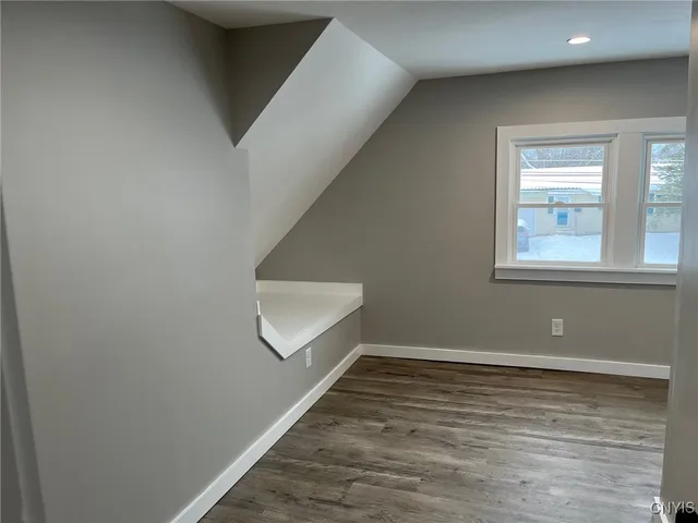 $2,500 | 110 Edgemere Road, Salina, NY 13208