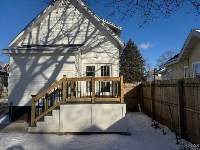 $2,300 | 110 Edgemere Road, Salina, NY 13208