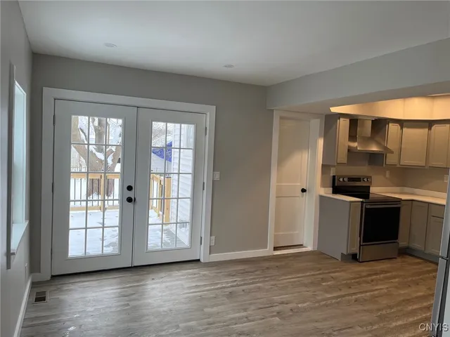 $2,500 | 110 Edgemere Road, Salina, NY 13208