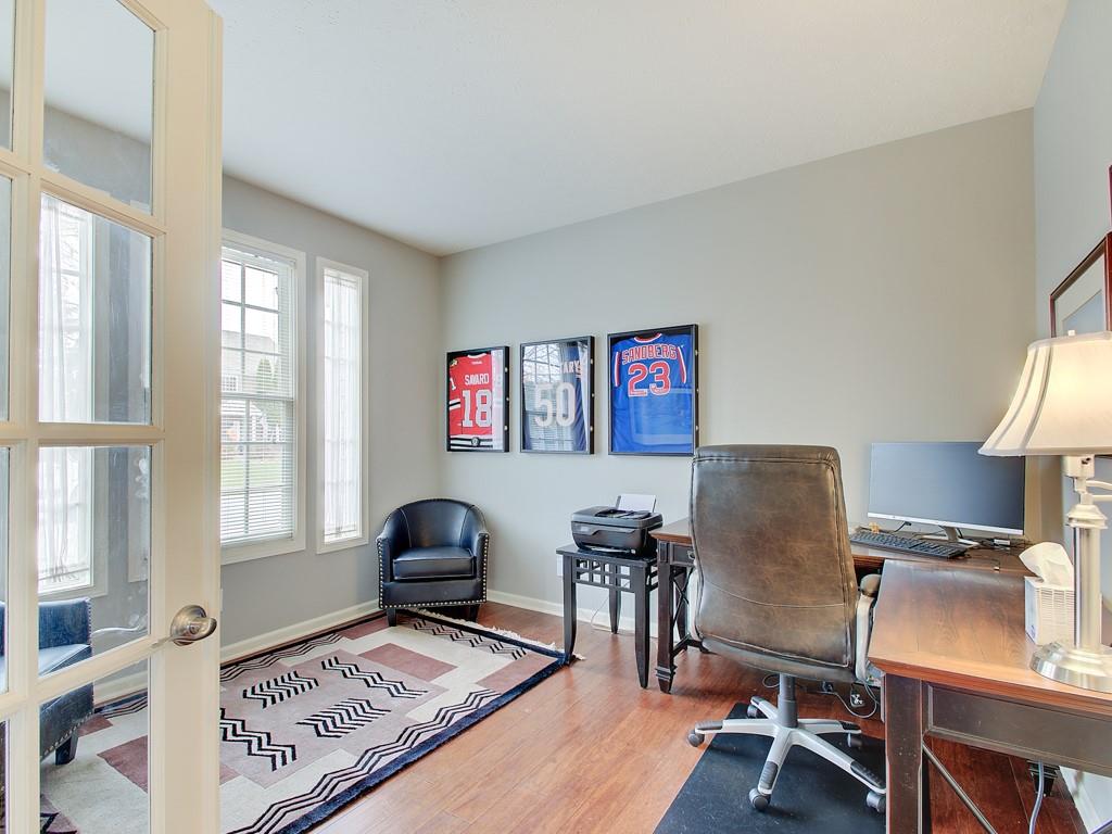 3595 Inverness Boulevard Carmel, IN 46032 - Photo 3 of 39