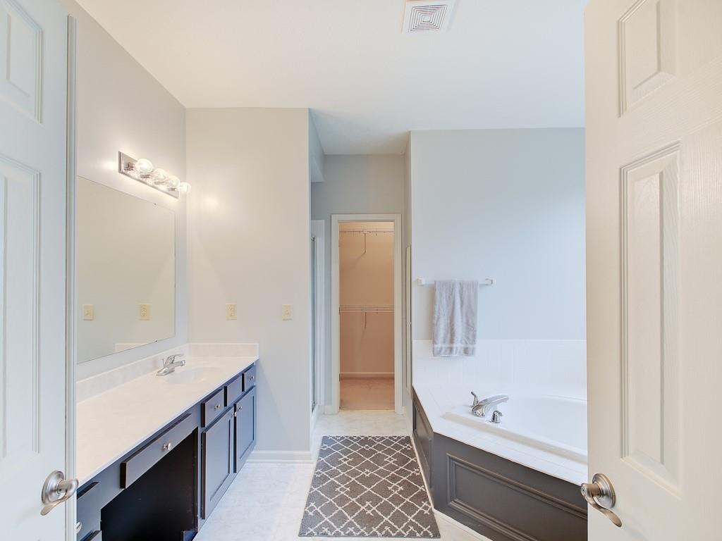 3595 Inverness Boulevard Carmel, IN 46032 - Photo 21 of 39