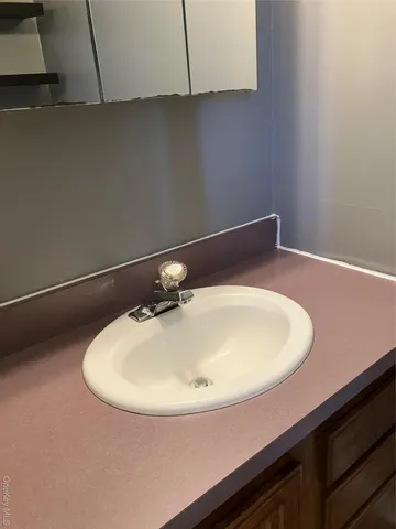 $2,175 | 133 Ridgebury Road, New Hampton, NY 10958