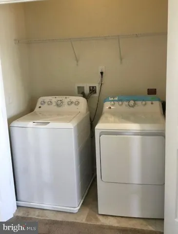 $3,600 | 42623 Oak Pk Square, Ashburn, VA 20148