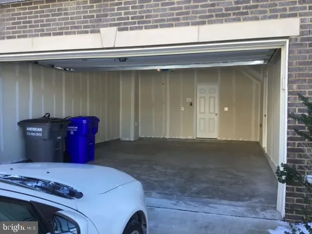 $3,600 | 42623 Oak Pk Square, Ashburn, VA 20148