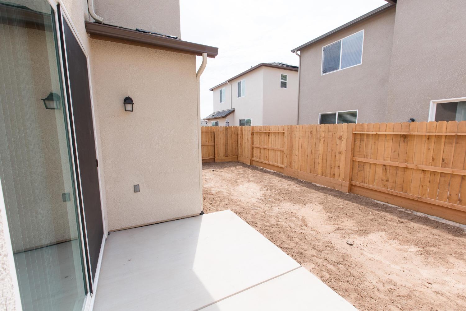 2297 North Raleigh Drive Fresno, CA 93727 - Photo 19 of 46