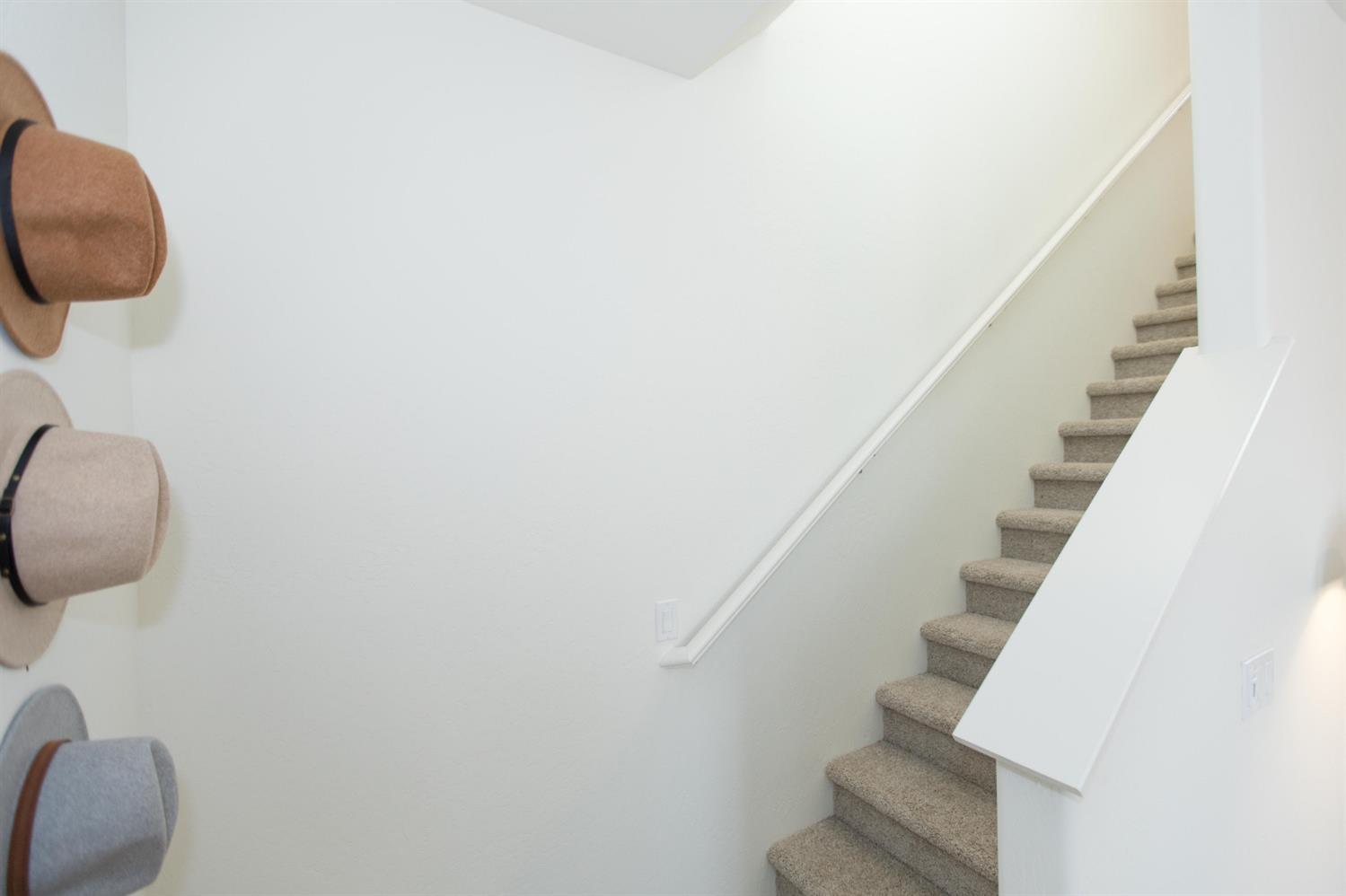 2297 North Raleigh Drive Fresno, CA 93727 - Photo 22 of 46