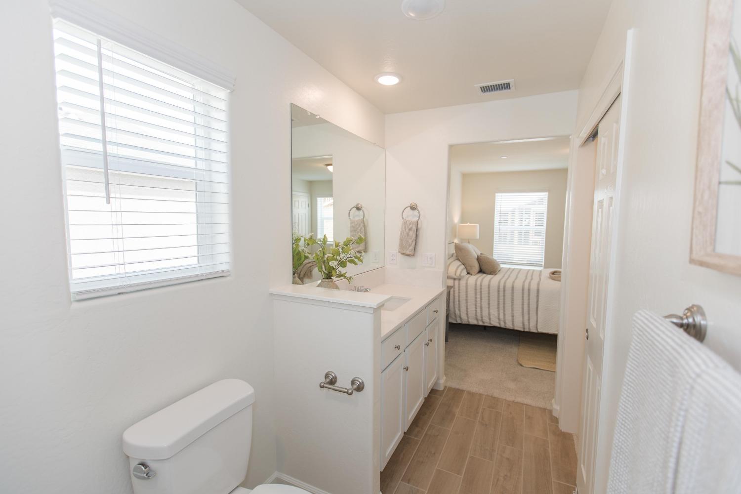 2297 North Raleigh Drive Fresno, CA 93727 - Photo 29 of 46