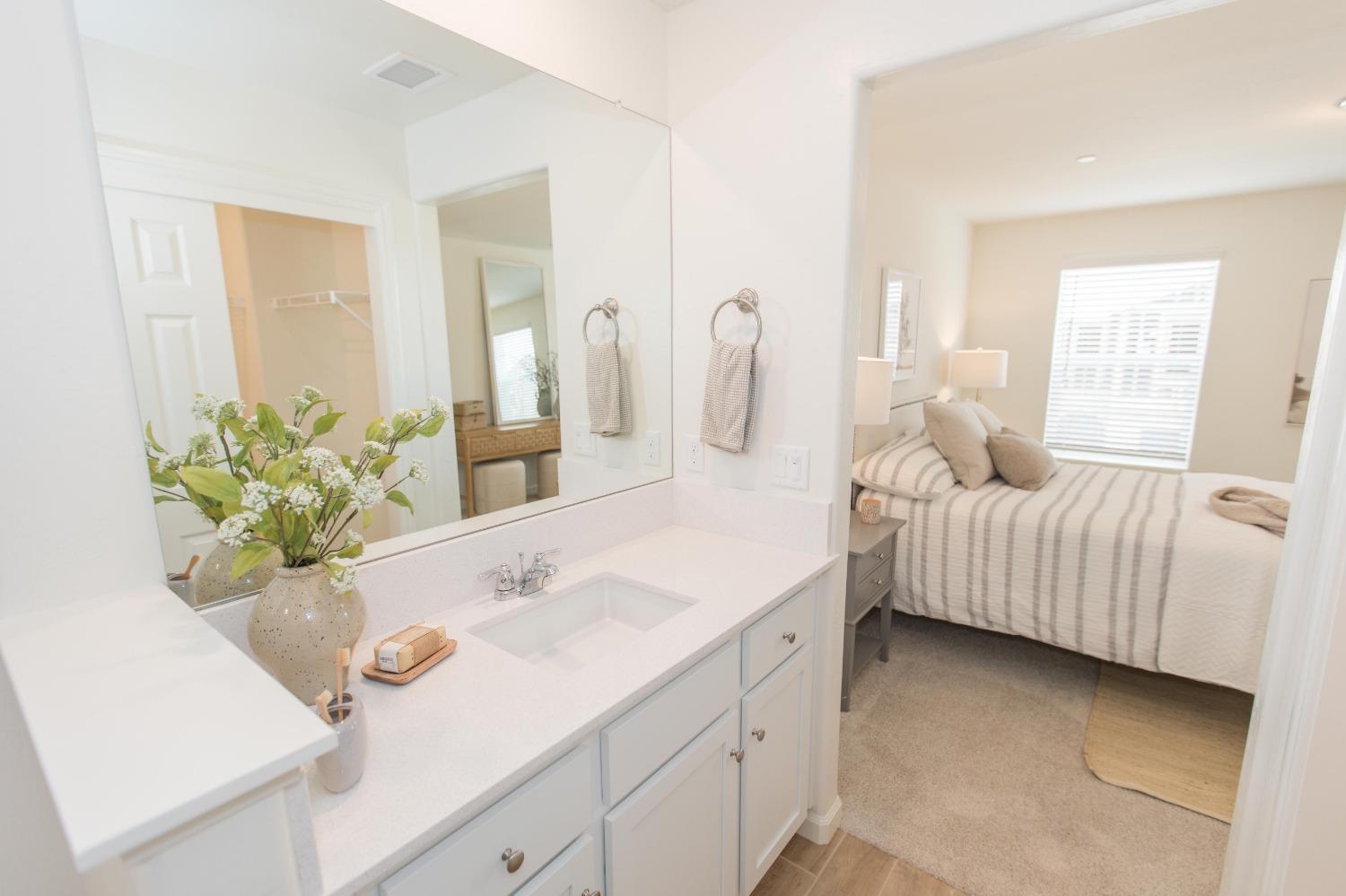 2297 North Raleigh Drive Fresno, CA 93727 - Photo 30 of 46